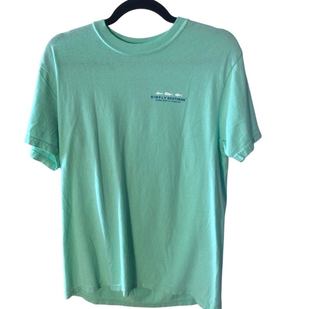 SALE Simply Southern Women's Mint Green‎ T-Shirt Size Medium